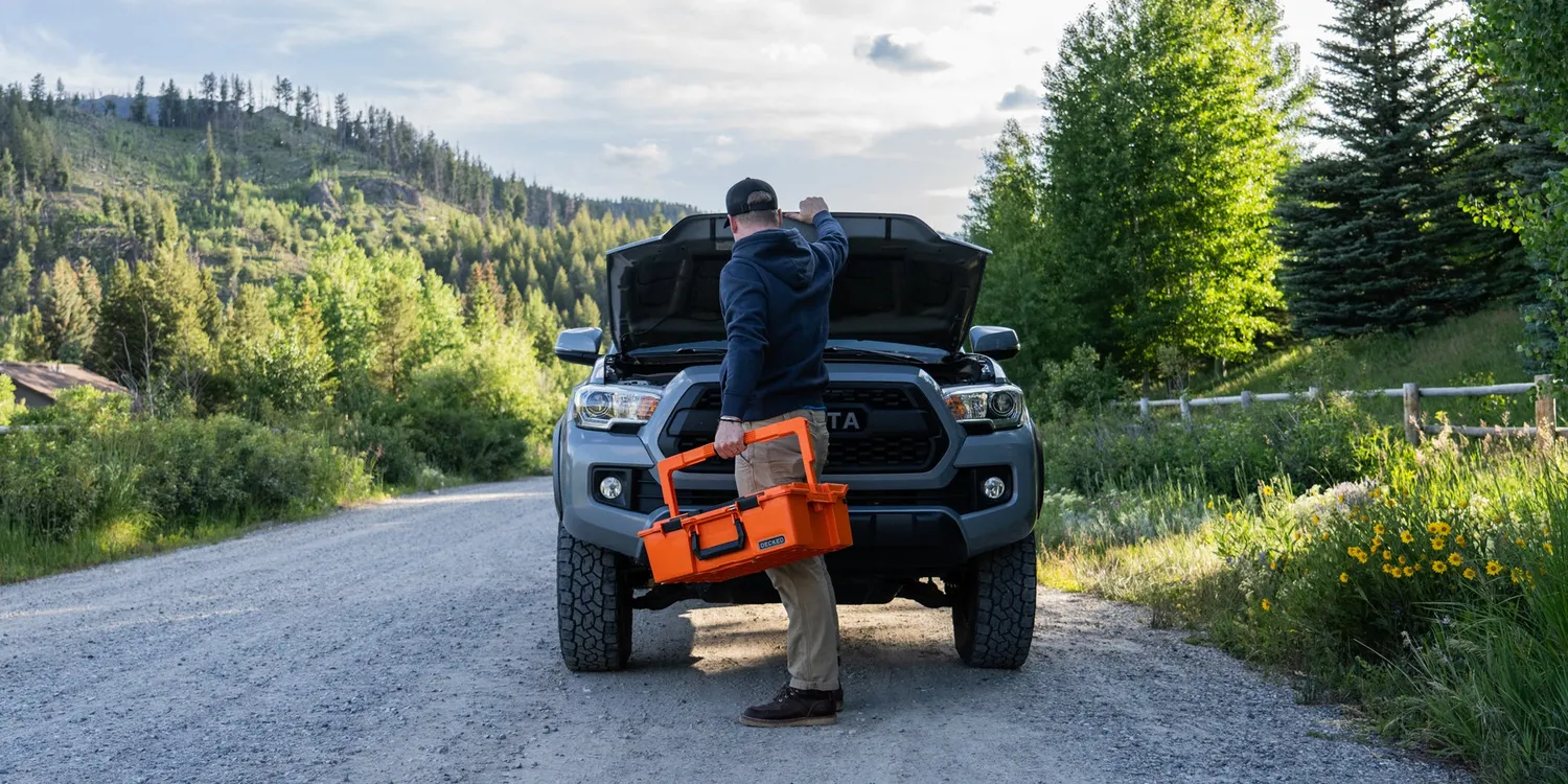 Decked Roadside Emergency OS Kit nødsett for bil